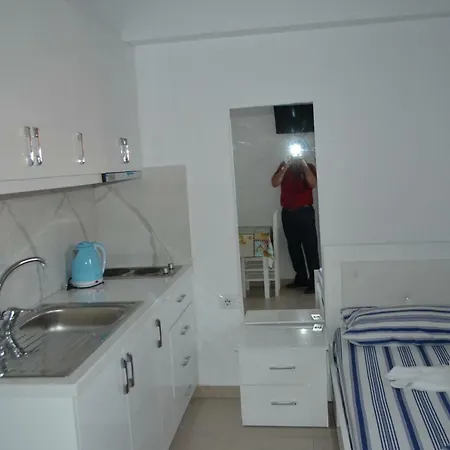 アパートホテル David Guesthouse,apartments Albania Check-in Holidays