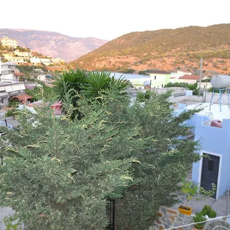 David Guesthouse,apartments Albania Check-in Holidays *