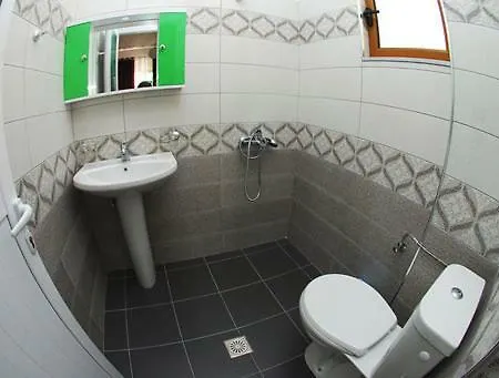 David Guesthouse,apartments Albania Check-in Holidays アパートホテル *